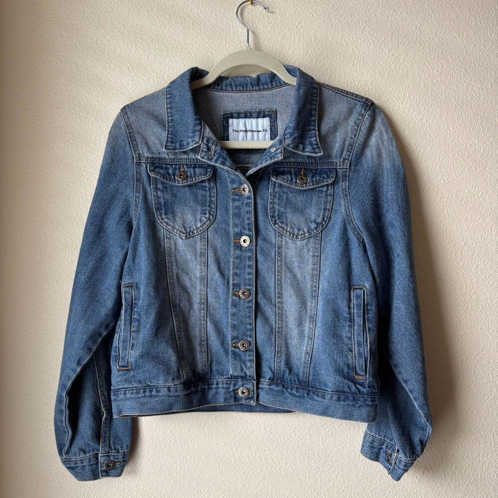 The Style Between Us Blue Denim Jacket Large Casual Streetwear 90s Style Cropped